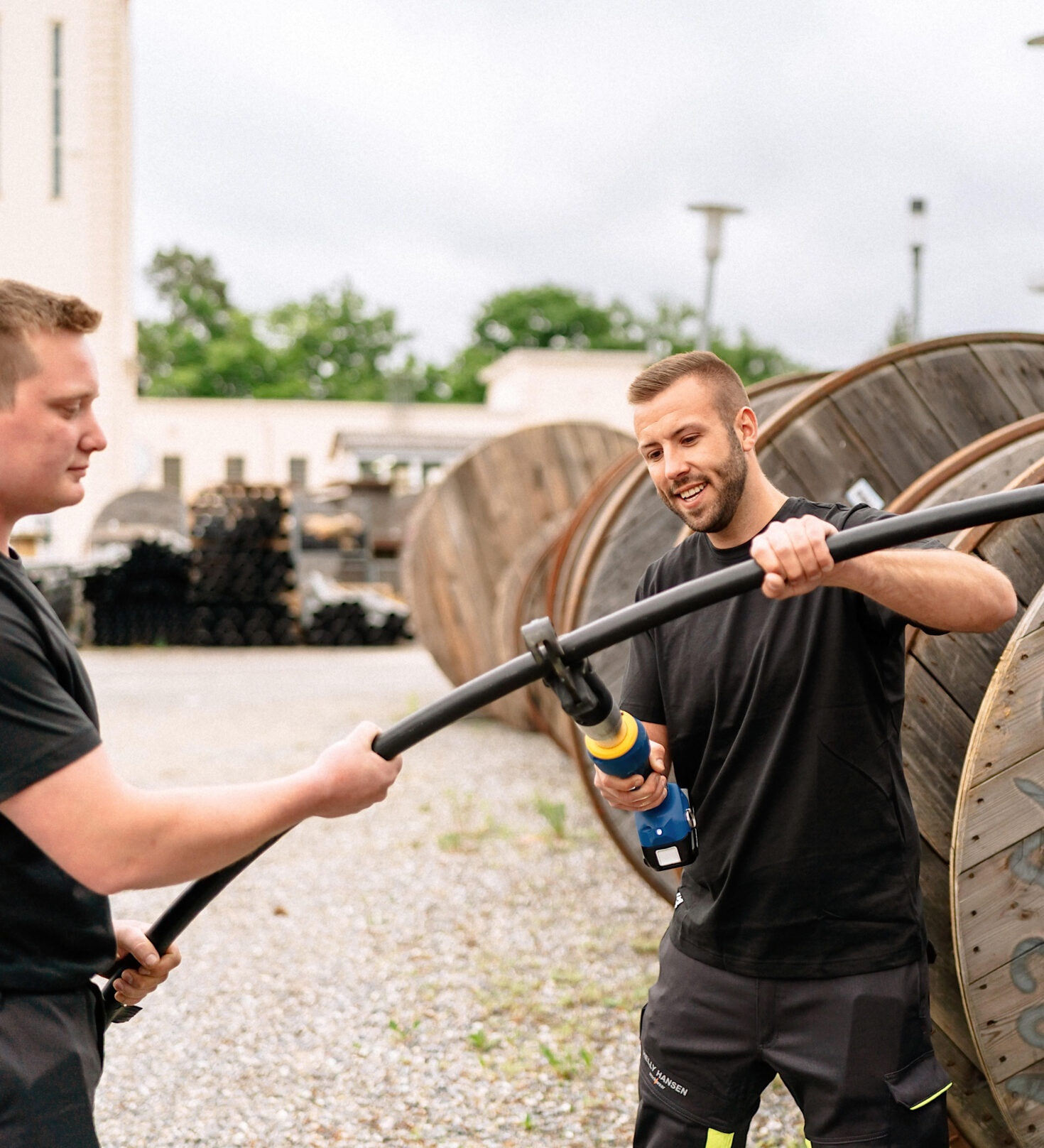 Schneiden Stromkabel